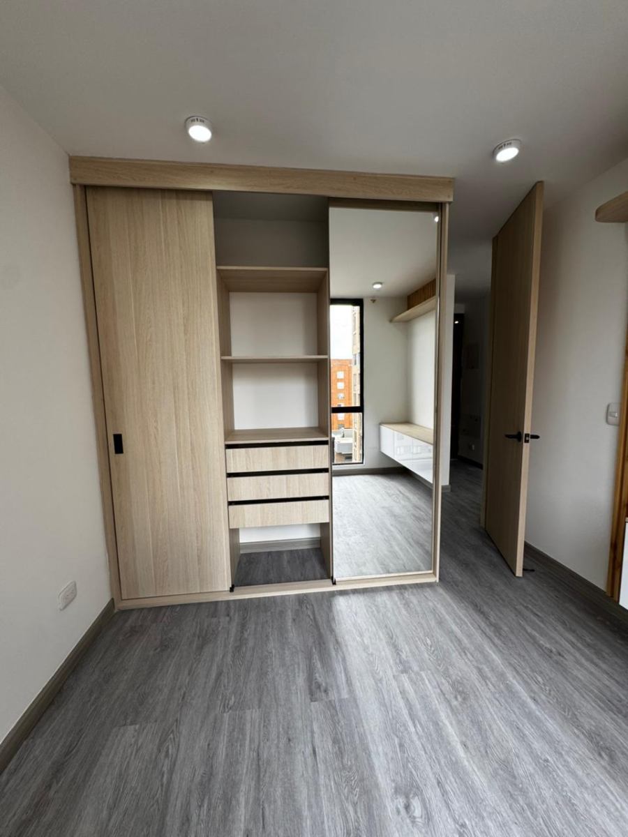 El Salitre, Suba, Bogotá, Bogota, Colombia 5